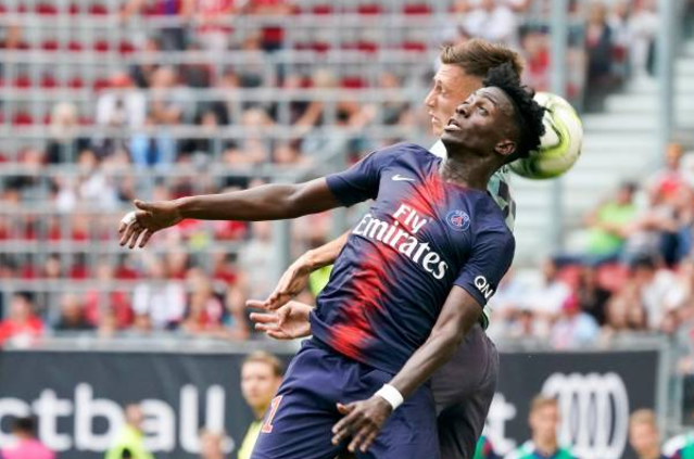  里昂新帅首秀带队逆转图卢兹取首胜  